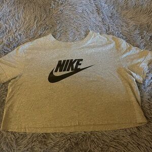 NIKE SHIRT!🩶🩶